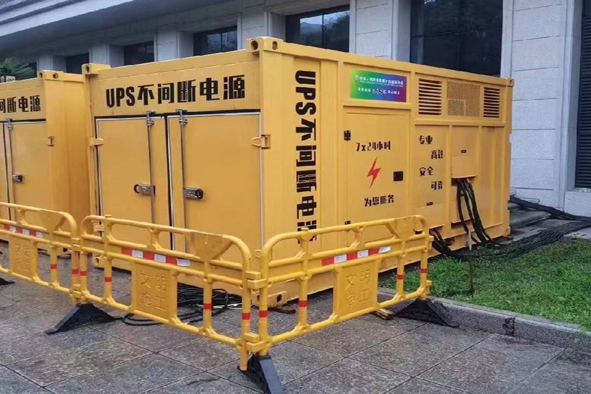 花垣发电机租赁施工现场